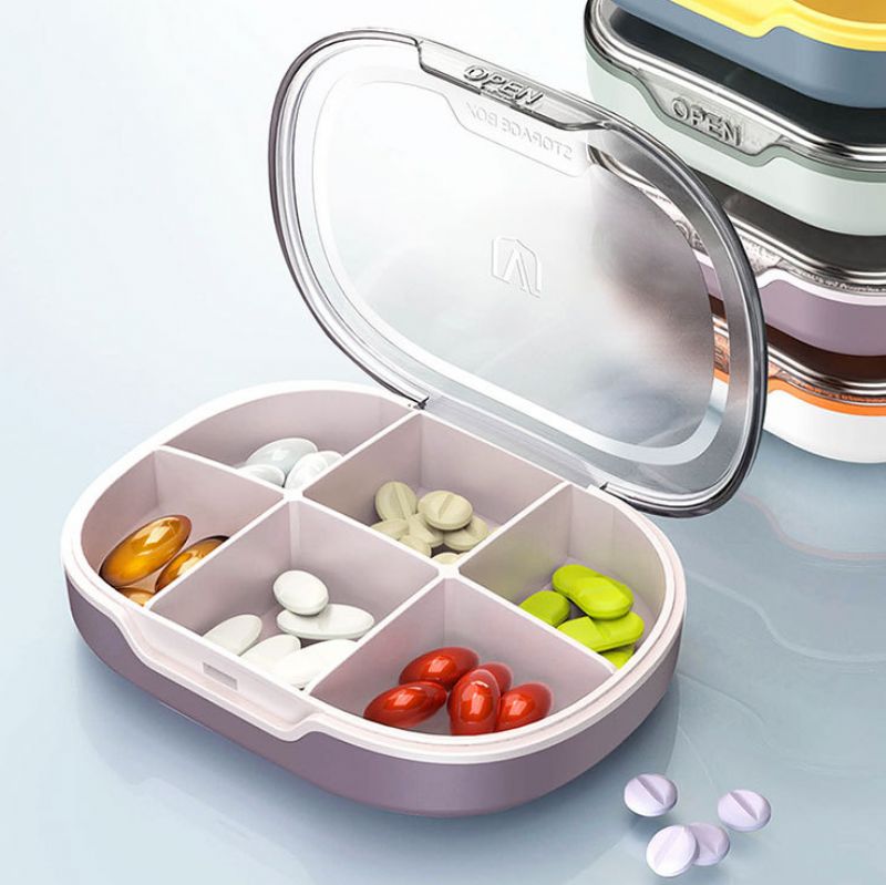 Zatvorena Kutija Za Lijekove Prijenosna Prozirna Plastična Za Pohranu Lijekova S Četiri Ili Šest Rešetki Za Zaštitu Okoliša