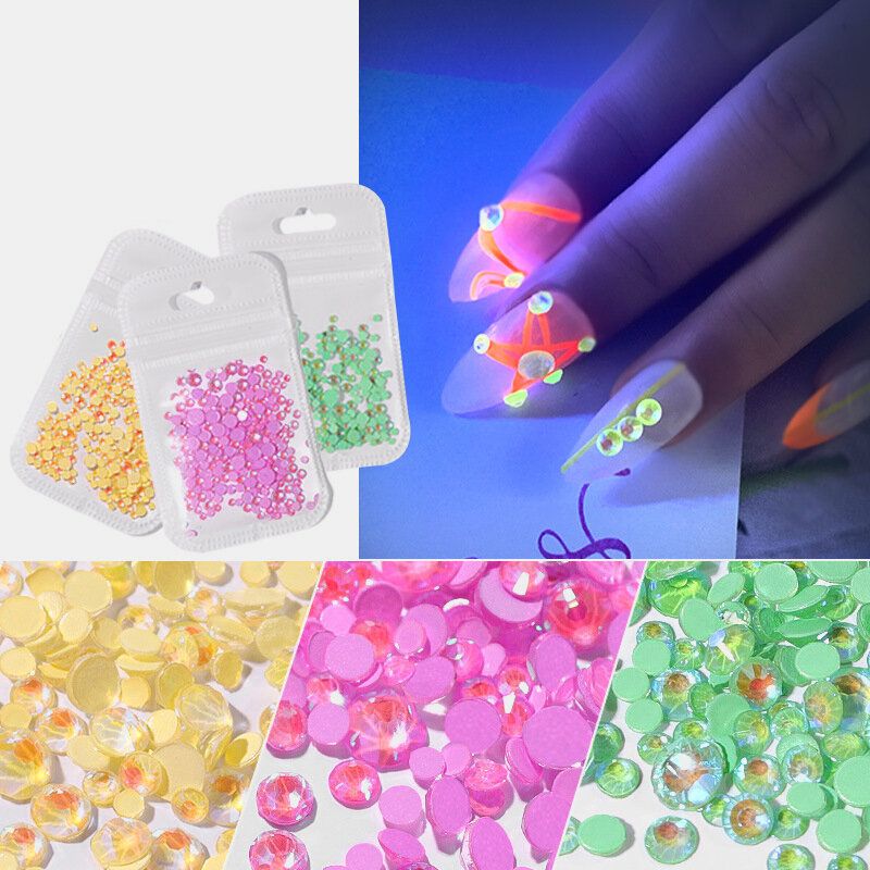 8 Boja Svjetlećih Kristala Mješovitih Veličina Nail Art Ukrasi Od Kamenčića 3d Manikura Svjetlucavi Dijamantni Nakit