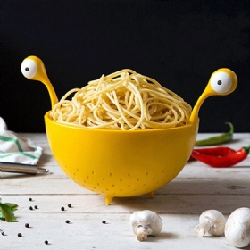 Čudovišna Zdjela Za Špagete Kuhinjska Košara S Tjesteninom Od Voća I Povrća S Voćem