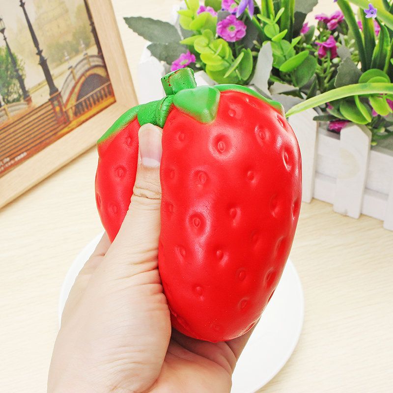 Jumbo Jagoda Squishy Slow Rising Soft Fruit Collection Poklon Igračka Za Dekoraciju