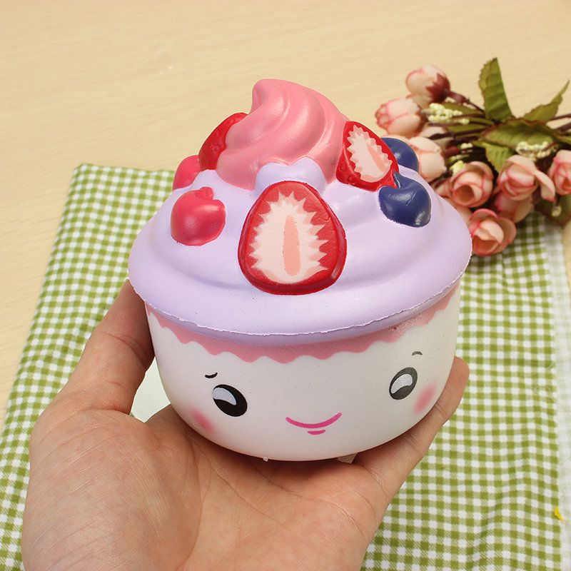 Leilei Squishy Jagoda Voće Sladoled Cupcake Slow Rising Original Ambalaža Kolekcija Poklon