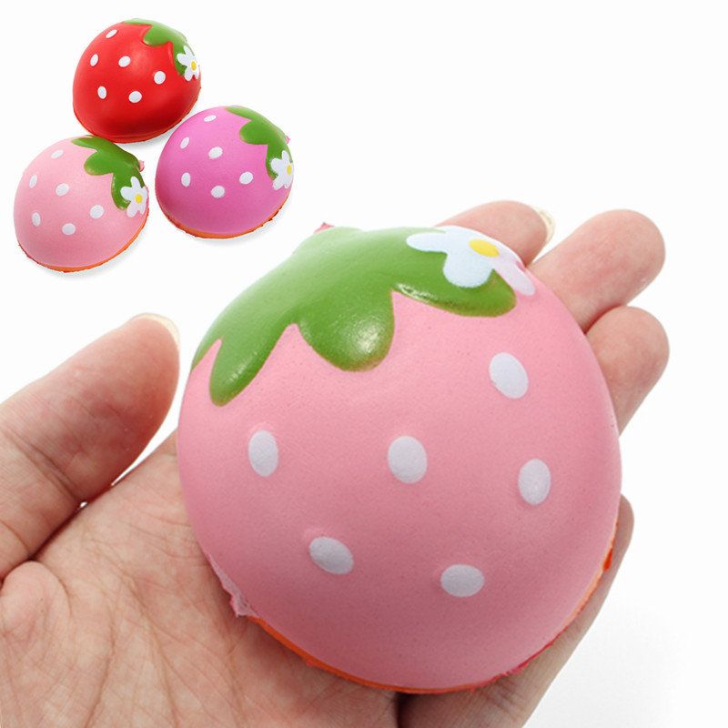 Squishy Half Strawberry 7cm Soft Slow Rising Fruit Collection Dar Decor Igračka