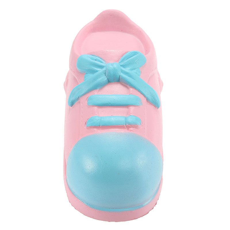 Squishy Shoe 13 cm Sporo Raste S Pakiranjem Kolekcija Poklon Dekor Soft Squeeze Igračka