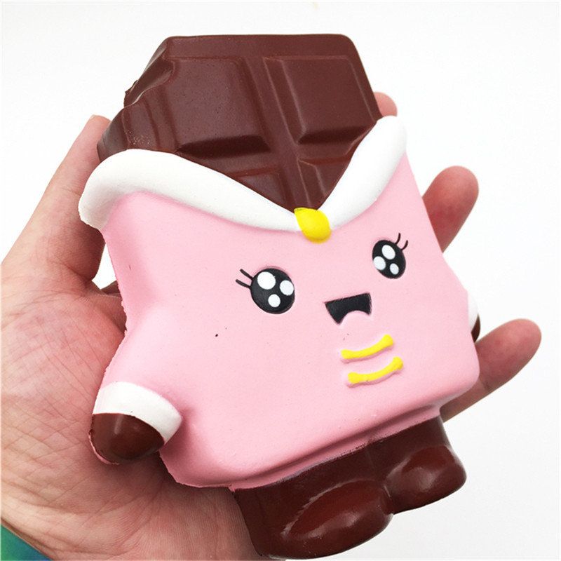 Squishyfun Chocolate Squishy 13 cm Sporo Raste S Pakiranjem Kolekcija Poklon Dekor Mekana Igračka