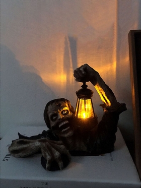 1 Pc Lanterna Kip Zombija Od Smole Dekoracija Vrtnog Krajolika Kućna Radna Površina Osobnost Horor Karakter Skulptura Noć Vještica Rukotvorine