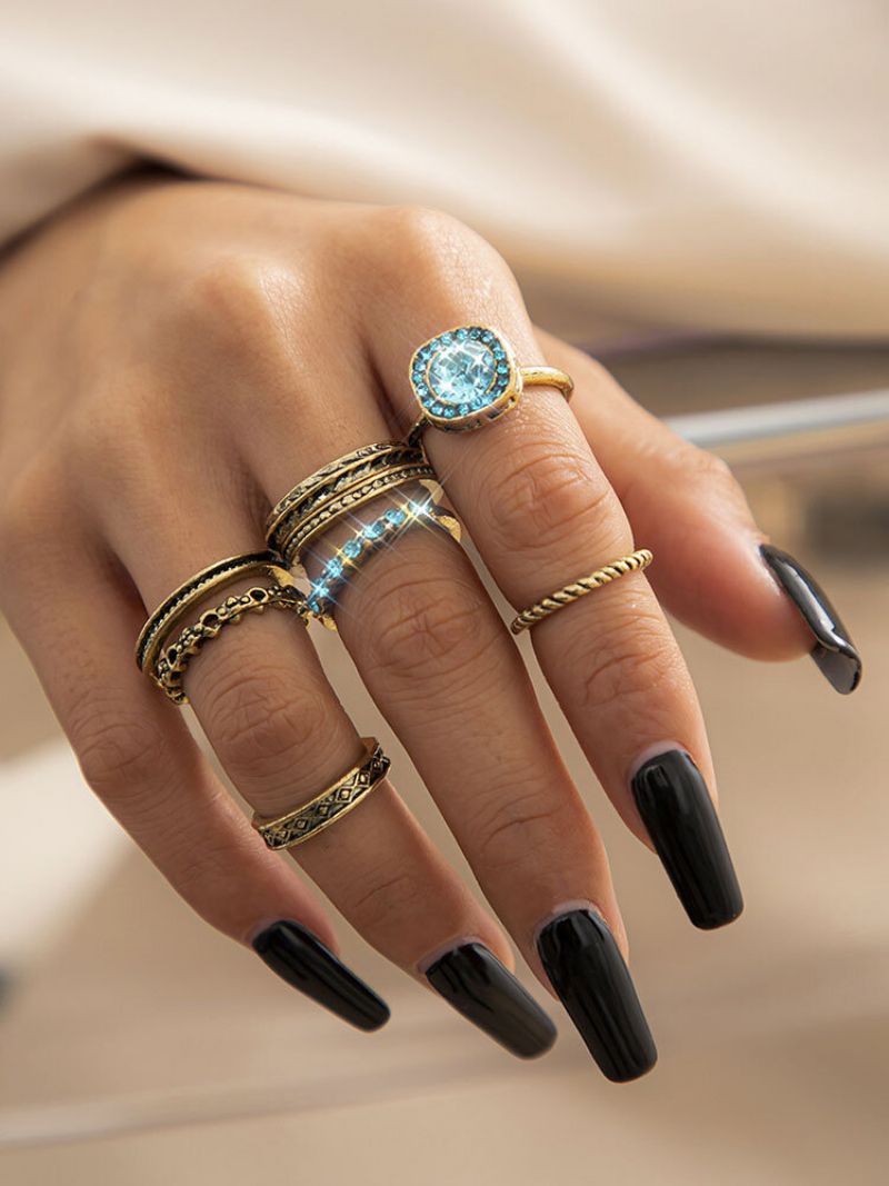 Preuveličani Kombinirani Set Prstena S Dijamantnim Draguljima Od Legure Vintage Od 8 Kom