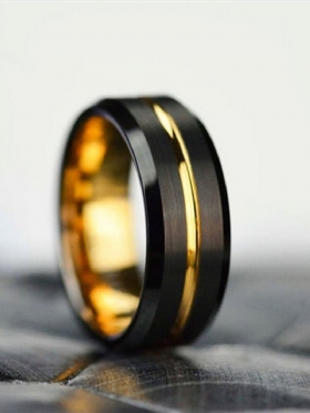 Trendovski Jednostavni Crni Zlatni Prsten Od Nehrđajućeg Čelika S Unutarnjim Prorezima